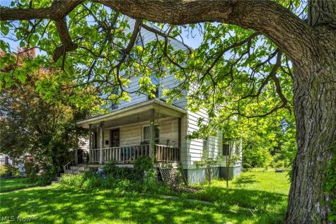 1716 Middle Avenue Elyria OH 44035