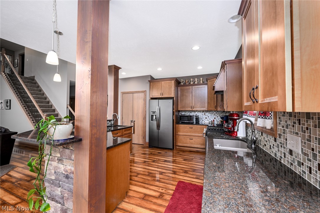 12345 Stafford Road Chagrin Falls OH 44023