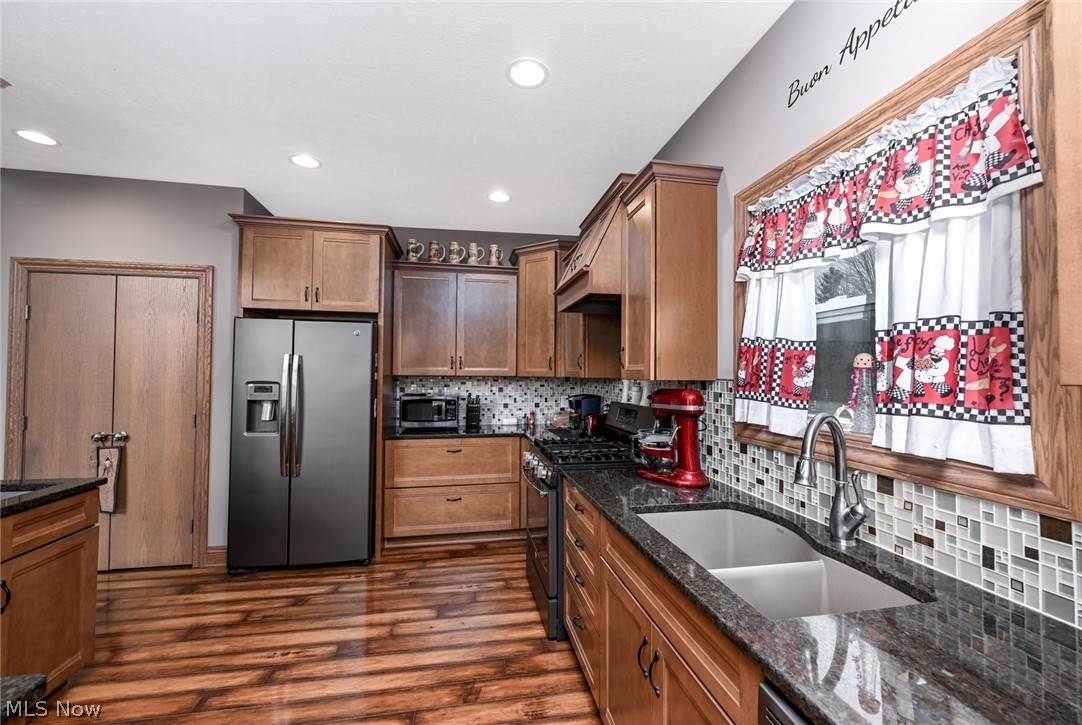 12345 Stafford Road Chagrin Falls OH 44023