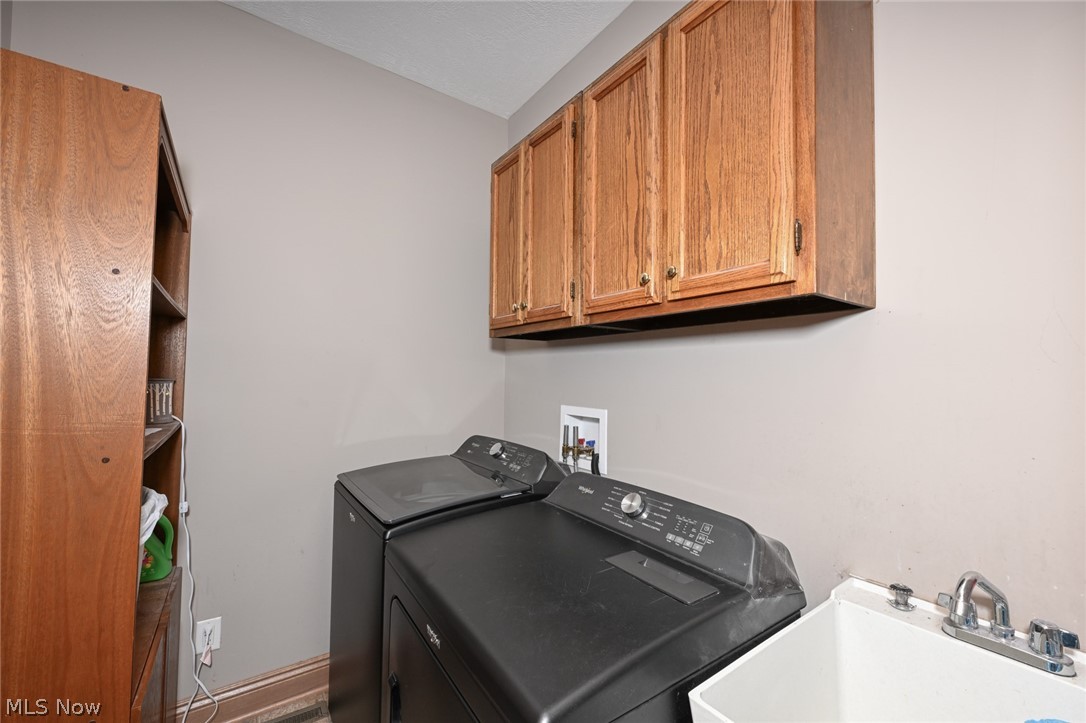12345 Stafford Road Chagrin Falls OH 44023