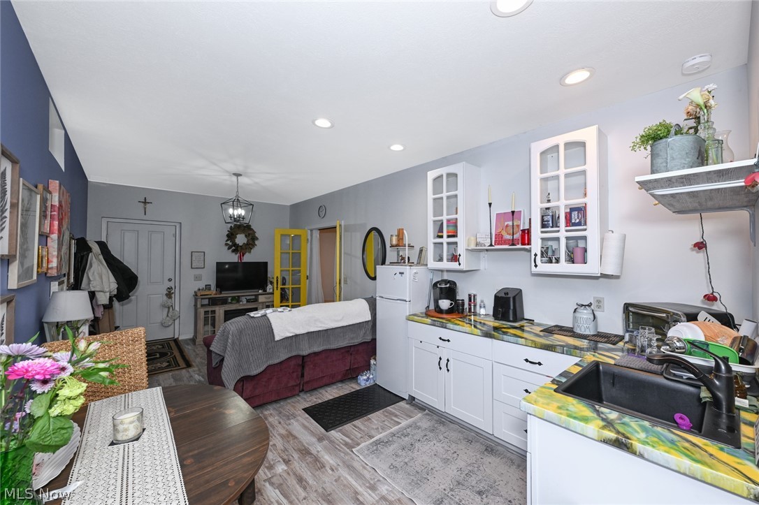 12345 Stafford Road Chagrin Falls OH 44023