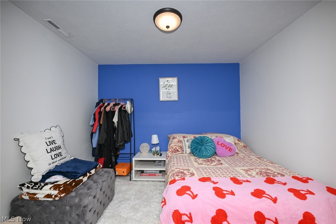 12345 Stafford Road Chagrin Falls OH 44023