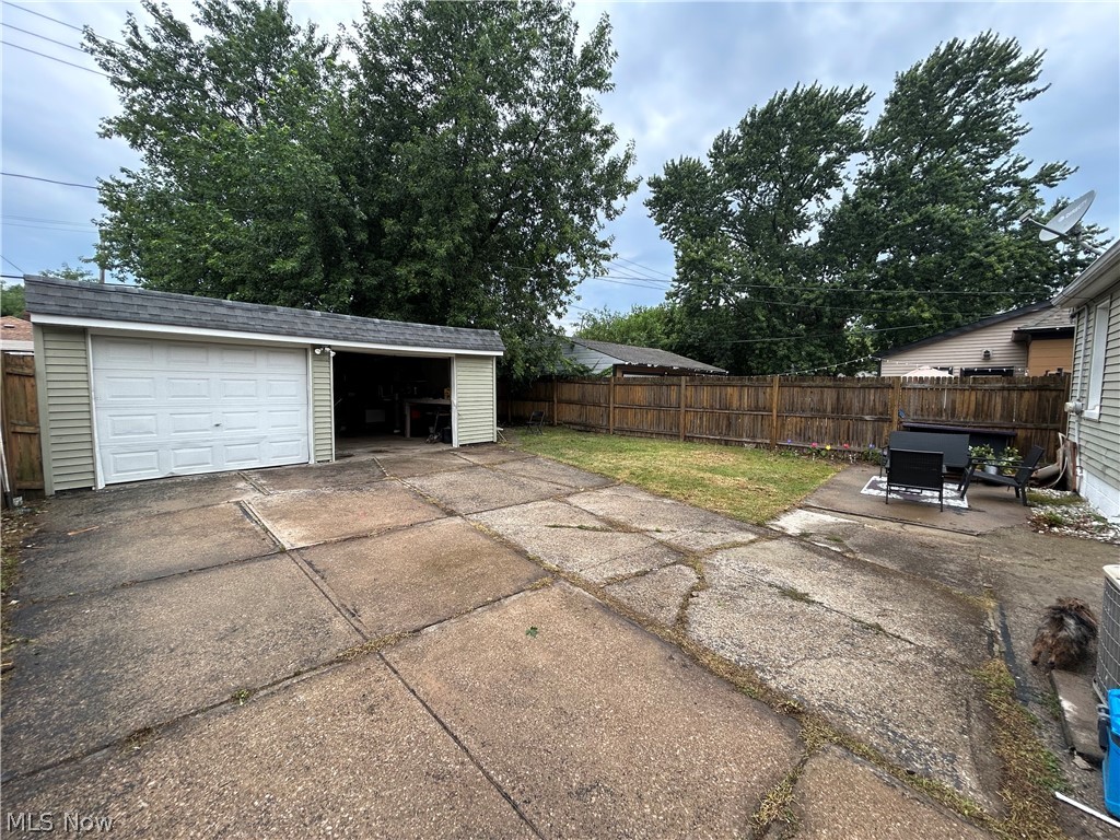3834 W 116th Street Cleveland OH 44111