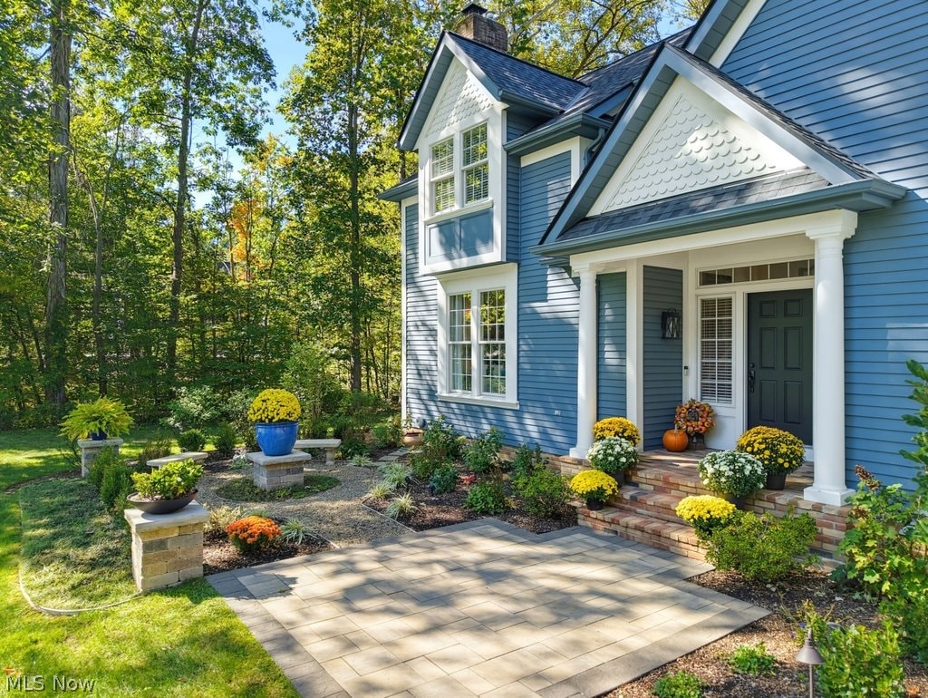 305 Grey Fox Run Chagrin Falls OH 44022