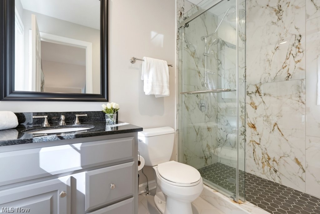 305 Grey Fox Run Chagrin Falls OH 44022