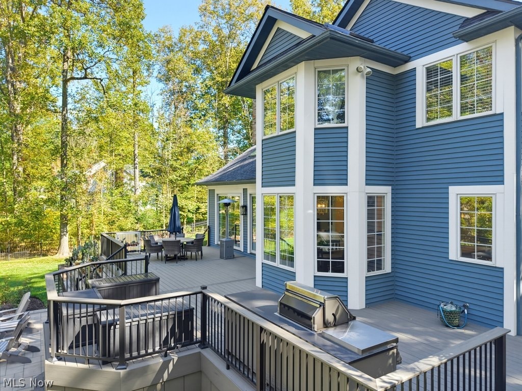 305 Grey Fox Run Chagrin Falls OH 44022