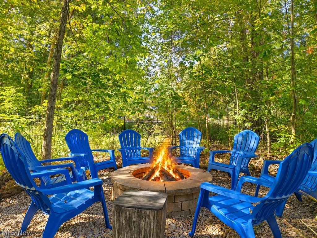 305 Grey Fox Run Chagrin Falls OH 44022