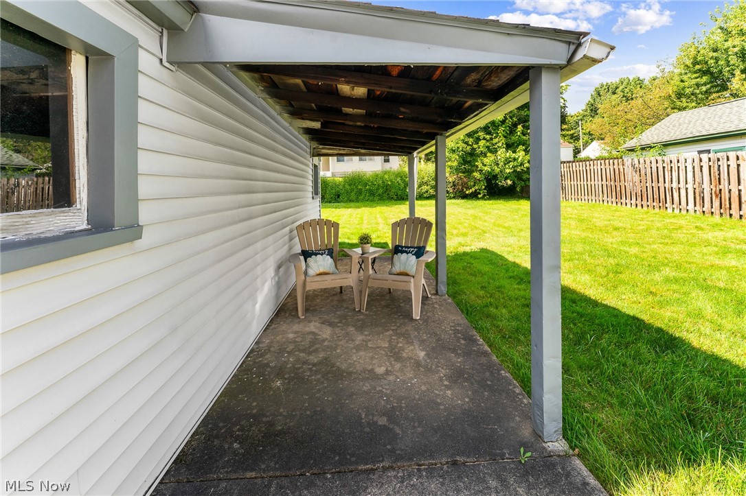 156 S Roanoke Avenue Austintown OH 44515