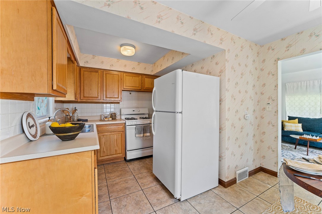 156 S Roanoke Avenue Austintown OH 44515