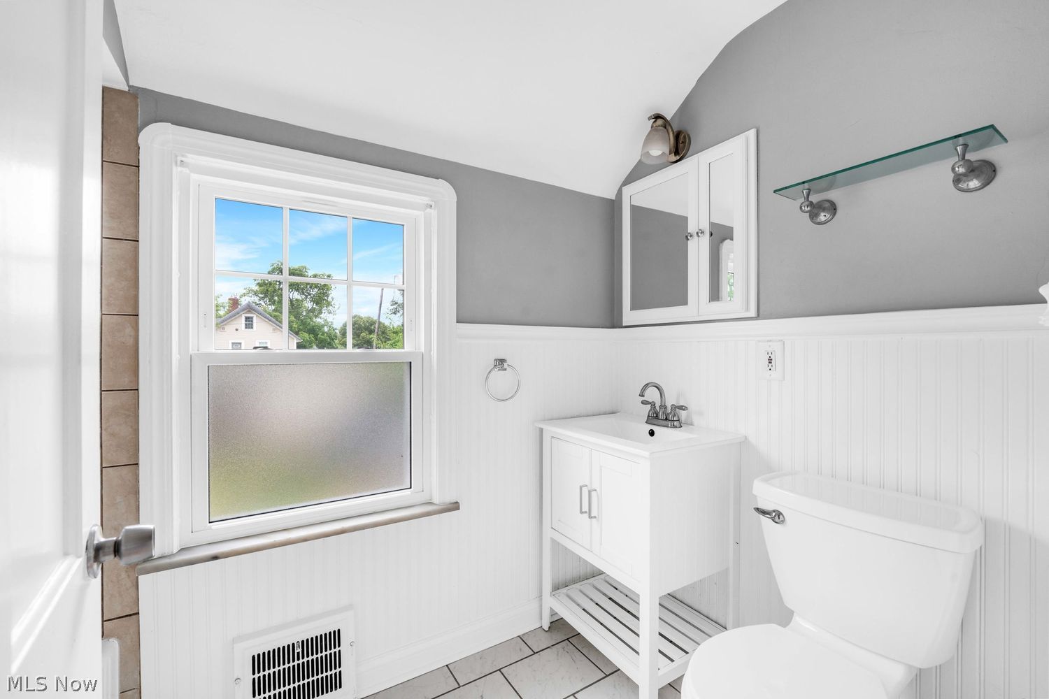 19334 Purnell Avenue Rocky River OH 44116