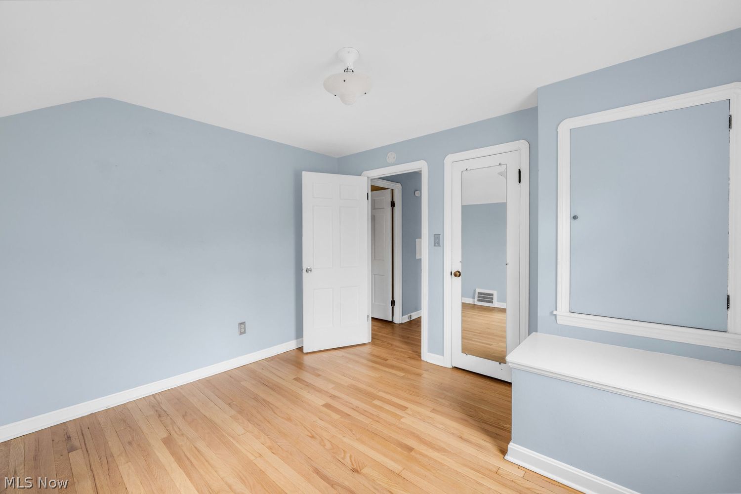 19334 Purnell Avenue Rocky River OH 44116