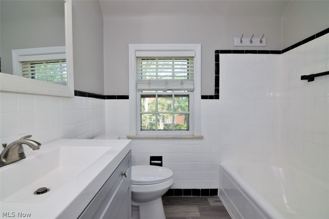 3680 Berkeley Road Cleveland Heights OH 44118