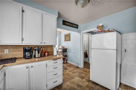 4932 E 110th Street Garfield Heights OH 44125