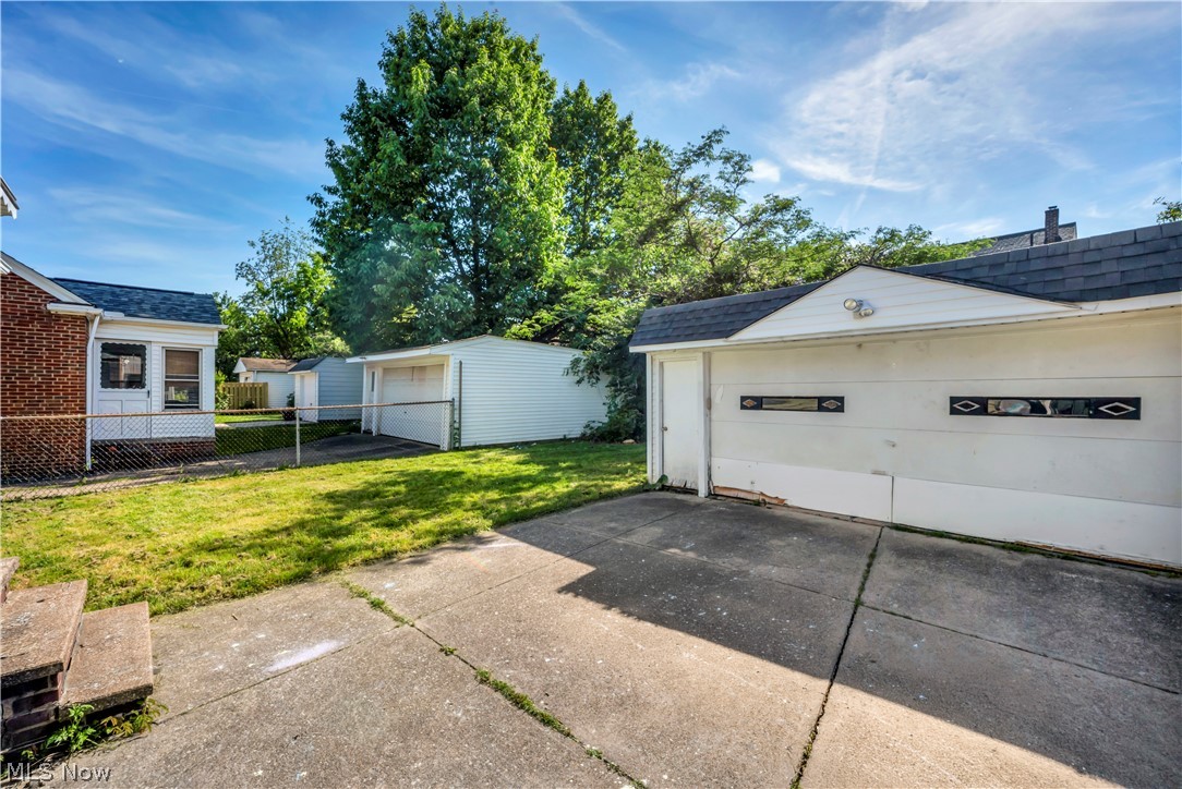 4932 E 110th Street Garfield Heights OH 44125