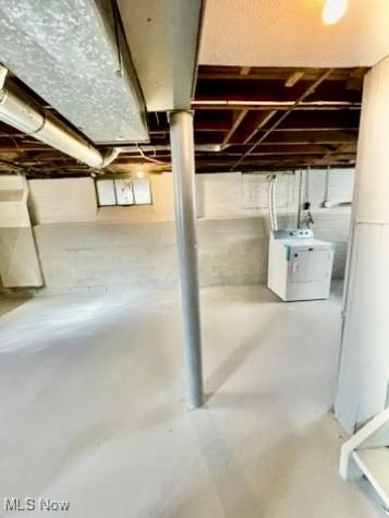 19031 Locherie Avenue Euclid OH 44119