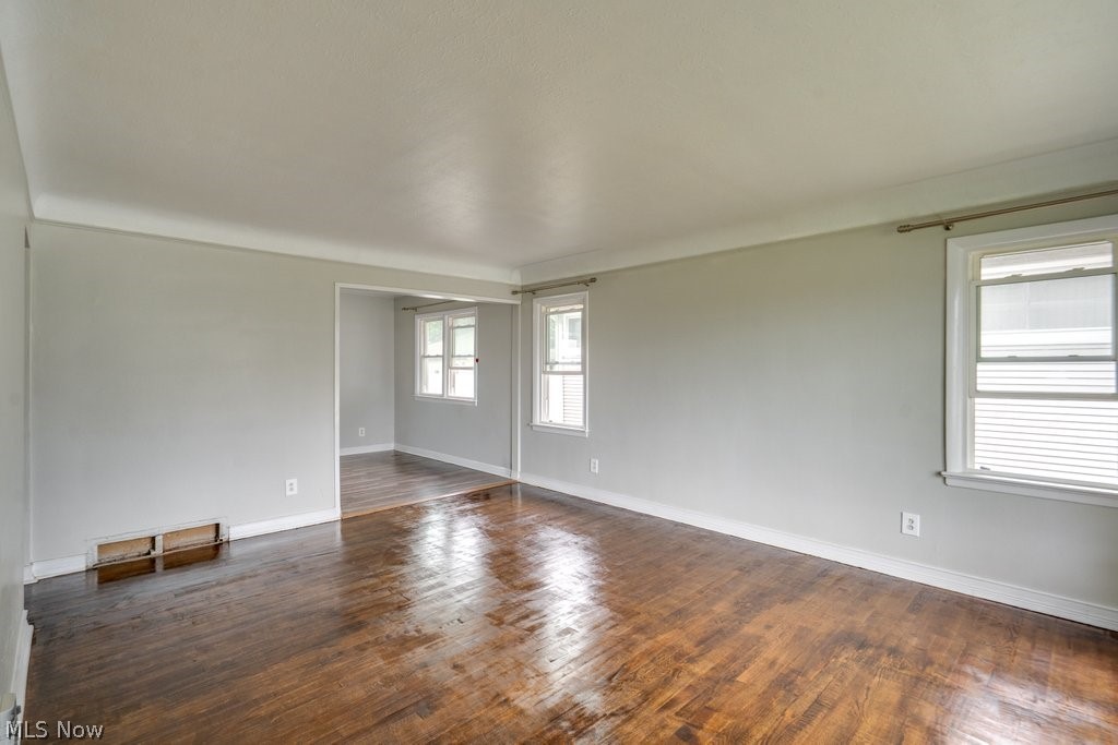 5833 Stumph Road Parma Heights OH 44130