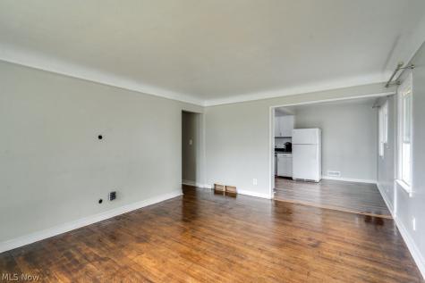 5833 Stumph Road Parma Heights OH 44130