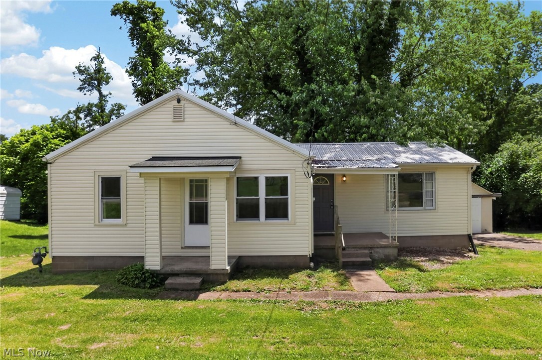86 Van Sant Street Zanesville OH 43701