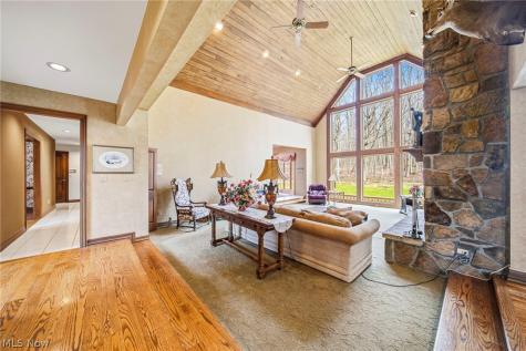 1255 Fox Hill Drive Gates Mills OH 44040