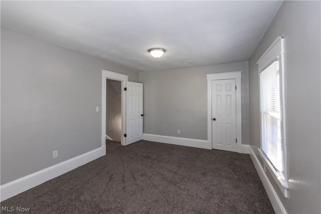 2221 10th Street SW Akron OH 44314