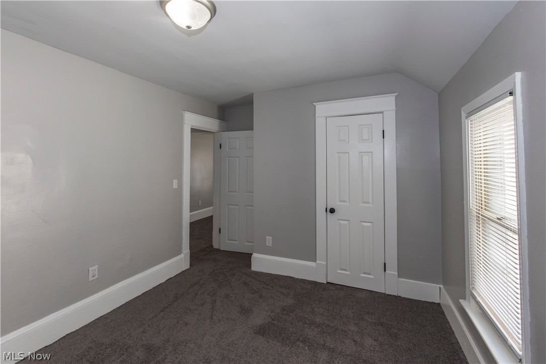 2221 10th Street SW Akron OH 44314