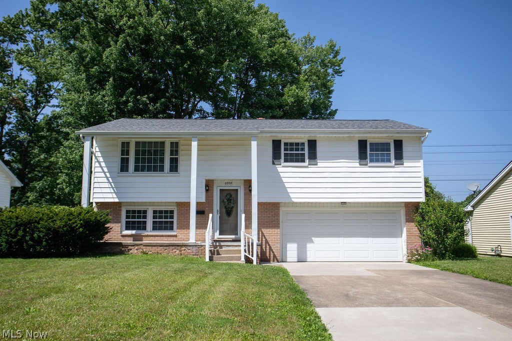 3937 S Schenley Avenue Youngstown OH 44511