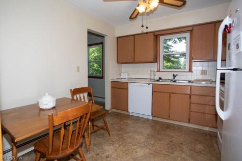 3937 S Schenley Avenue Youngstown OH 44511