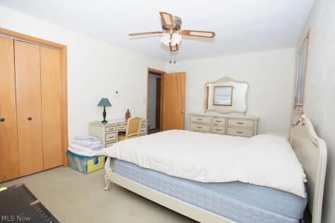 3937 S Schenley Avenue Youngstown OH 44511