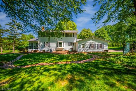 10 Concord Knoll Medina OH 44256
