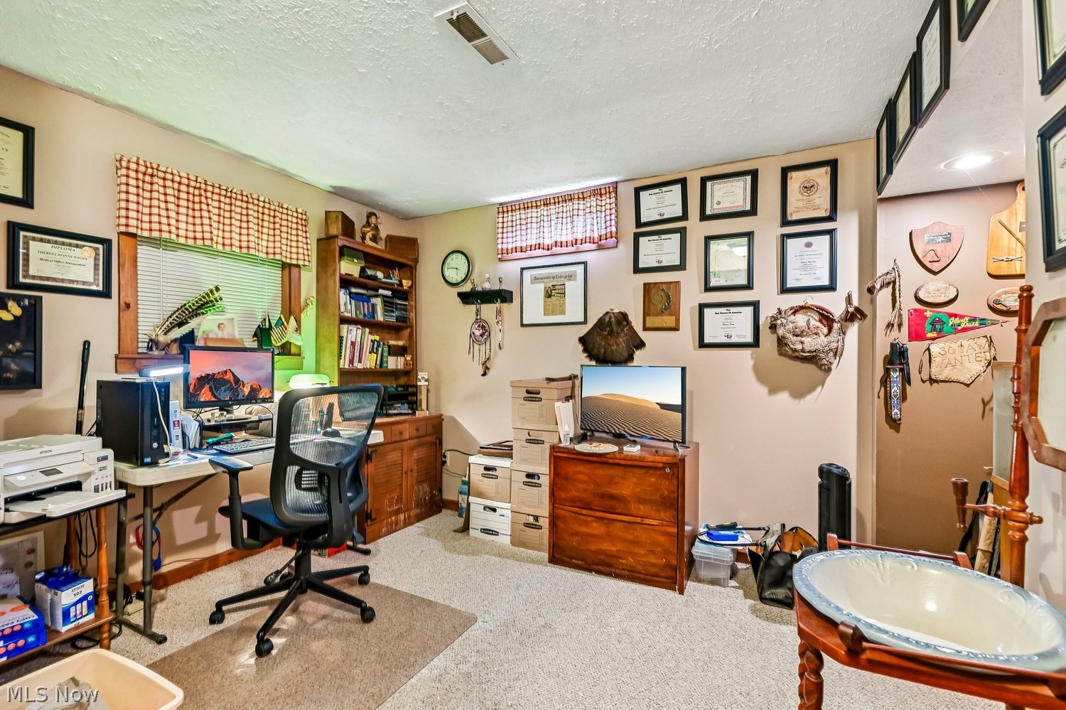 1043 N Honeytown Road Wooster OH 44691