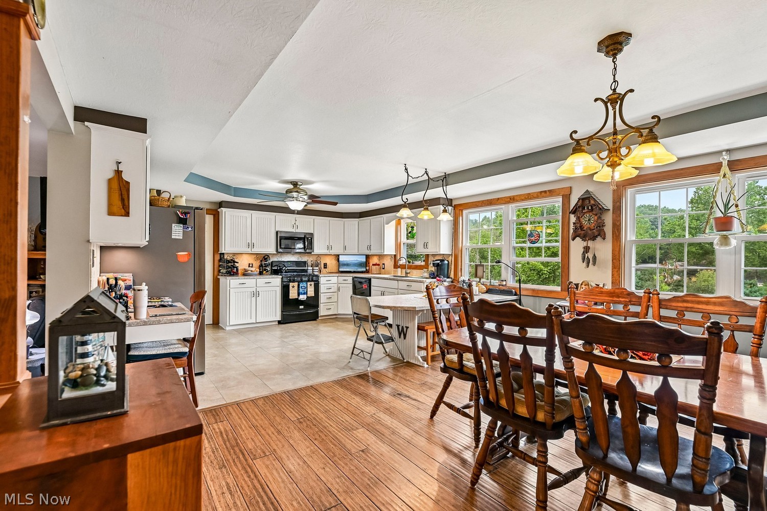1043 N Honeytown Road Wooster OH 44691