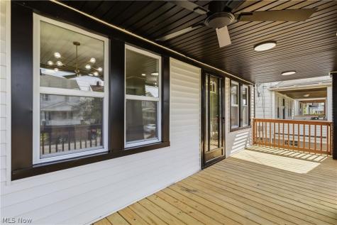 18815 Arrowhead Avenue Cleveland OH 44119