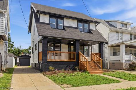 18815 Arrowhead Avenue Cleveland OH 44119