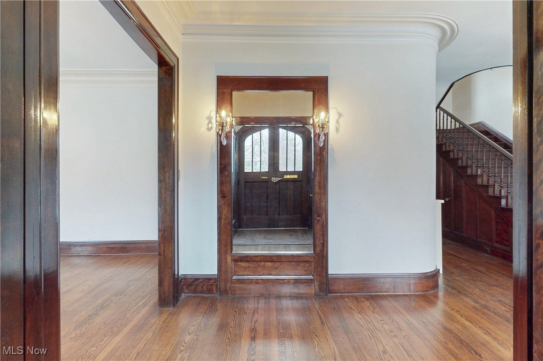 2696 Fairmount Boulevard Cleveland Heights OH 44106