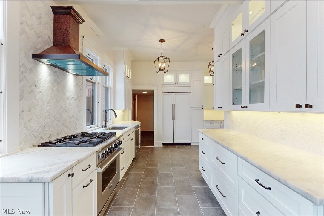 2696 Fairmount Boulevard Cleveland Heights OH 44106