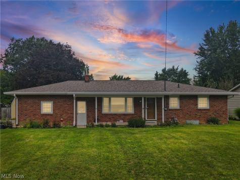311 Young Drive Lodi OH 44254