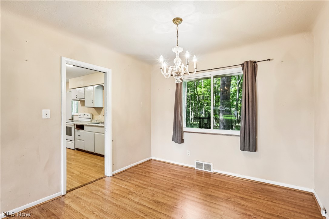 2394 Dentzler Road Parma OH 44134