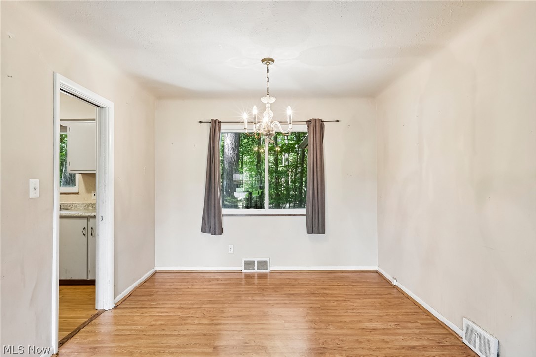 2394 Dentzler Road Parma OH 44134