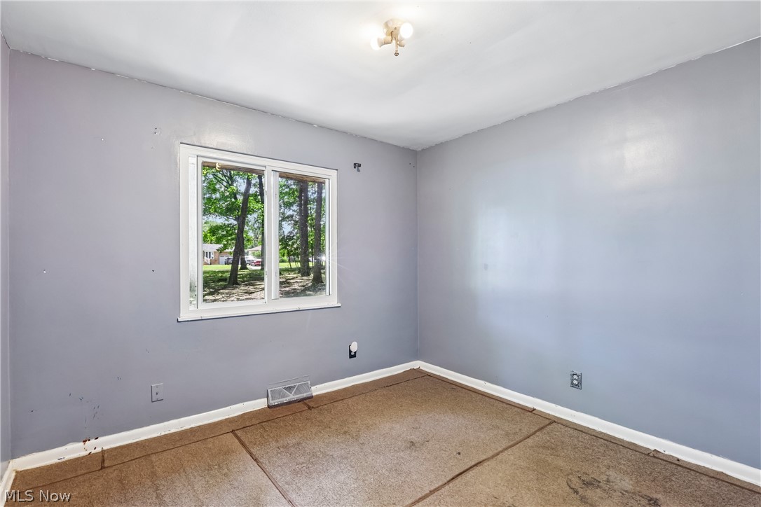 2394 Dentzler Road Parma OH 44134