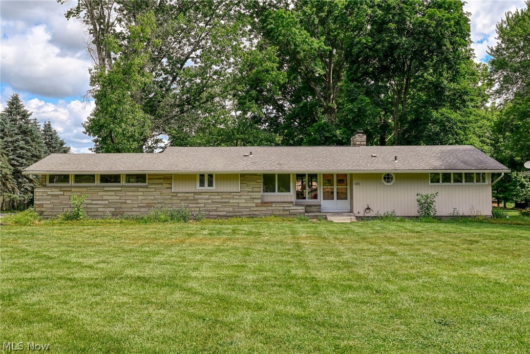 919 Robinson Avenue Barberton OH 44203