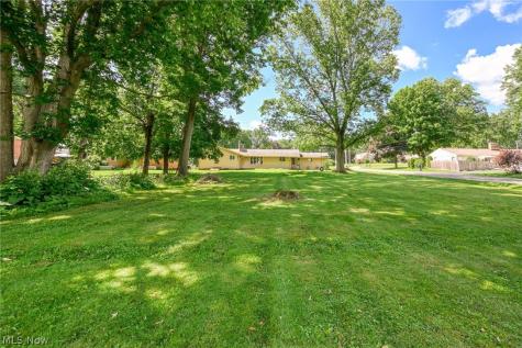 919 Robinson Avenue Barberton OH 44203