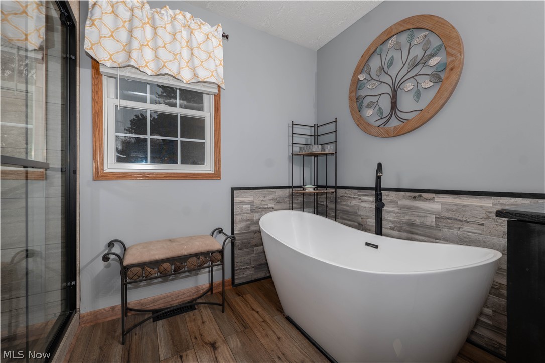 6139 Cartage Avenue NW Canal Fulton OH 44614