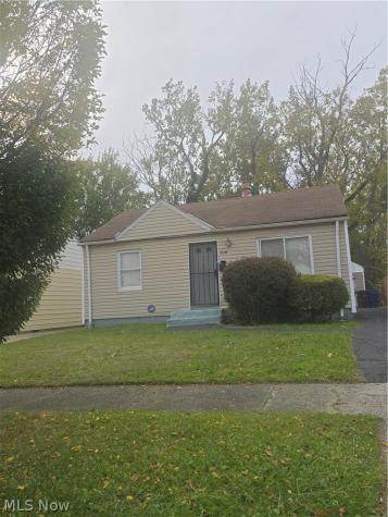 4344 E 144th Street Cleveland OH 44128