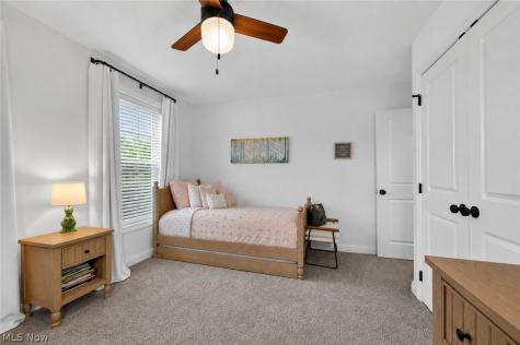 1315 Donald Avenue Lakewood OH 44107