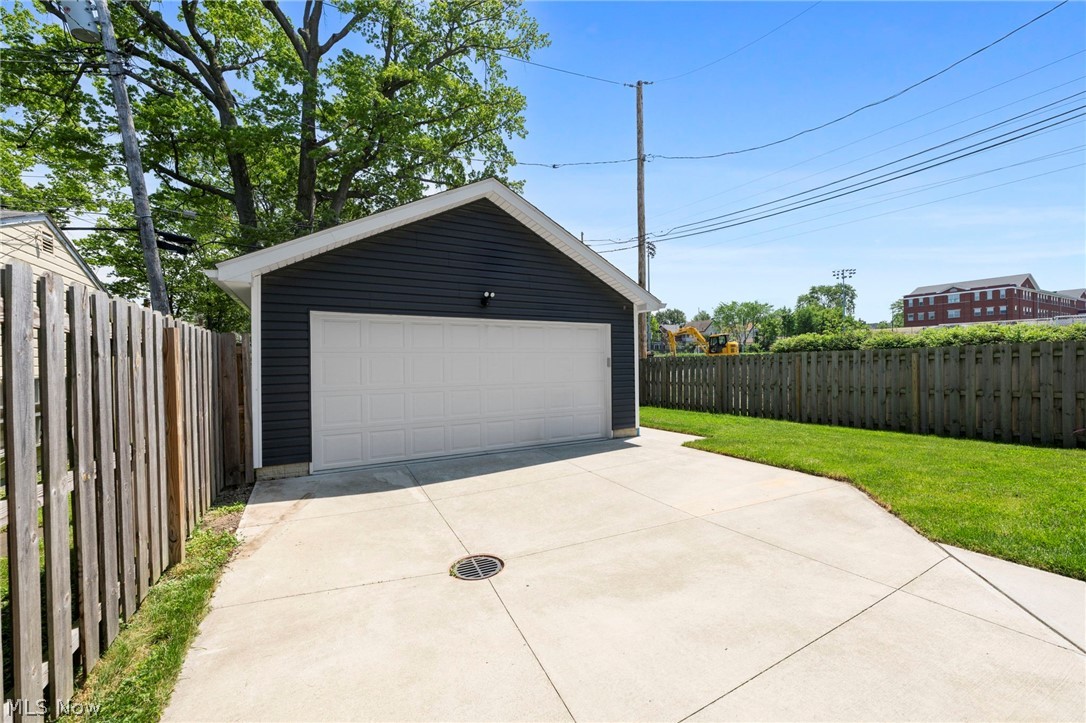 1315 Donald Avenue Lakewood OH 44107