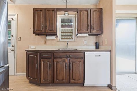 1511 David Avenue Parma OH 44134