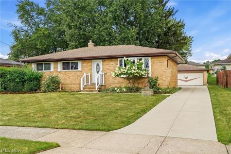 1511 David Avenue Parma OH 44134