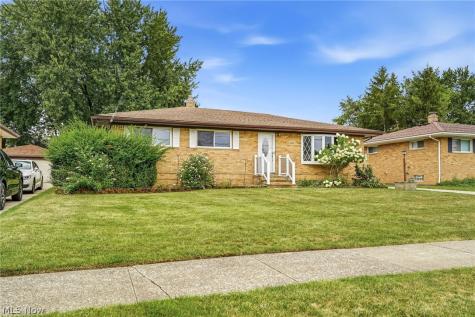 1511 David Avenue Parma OH 44134