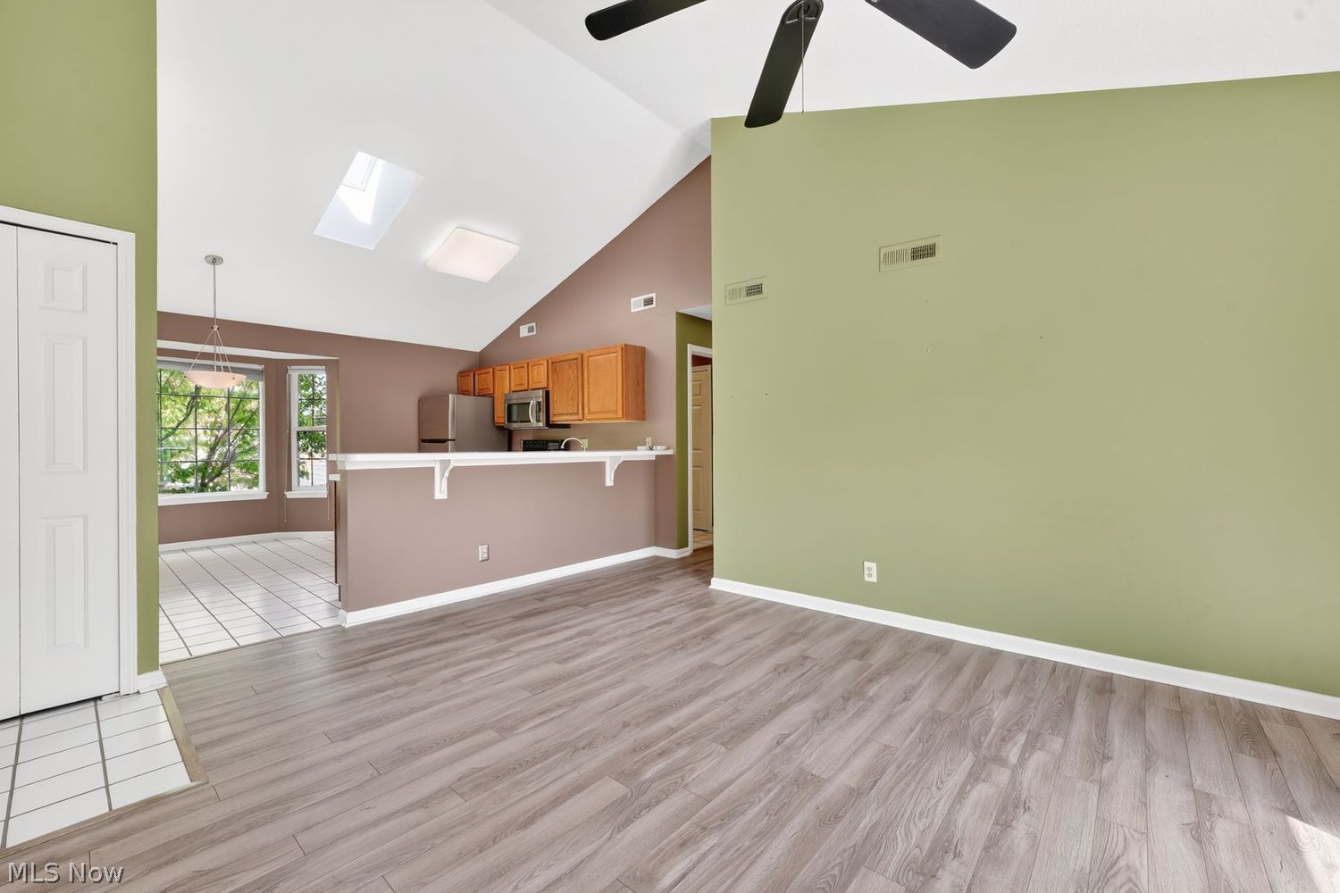 658 Tollis Parkway Broadview Heights OH 44147