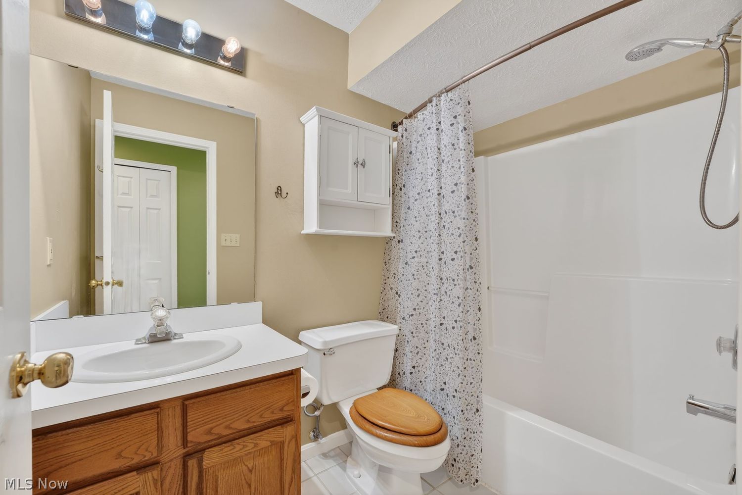 658 Tollis Parkway Broadview Heights OH 44147
